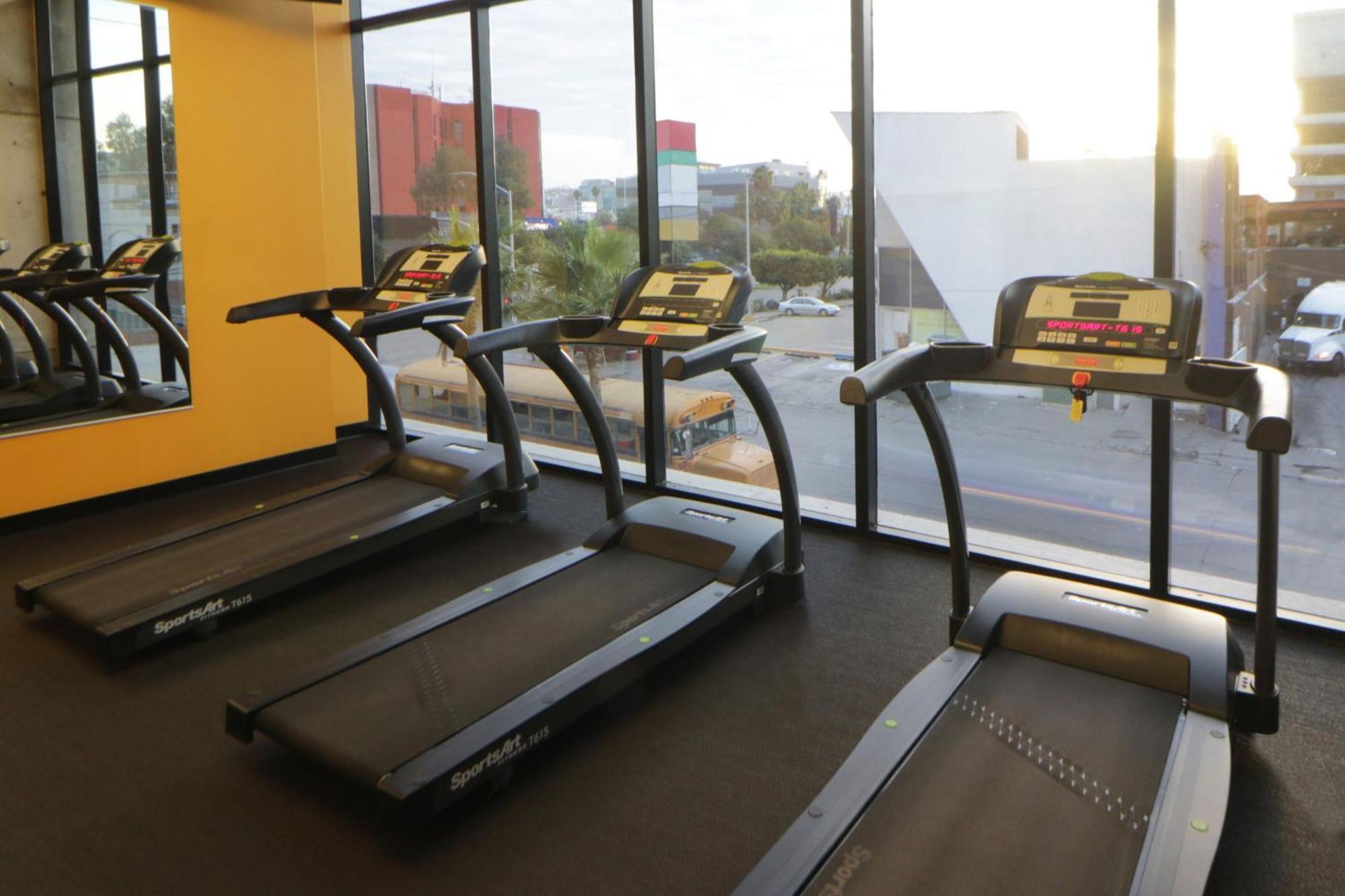 City Express Suites By Marriott Tijuana Rio Exteriör bild